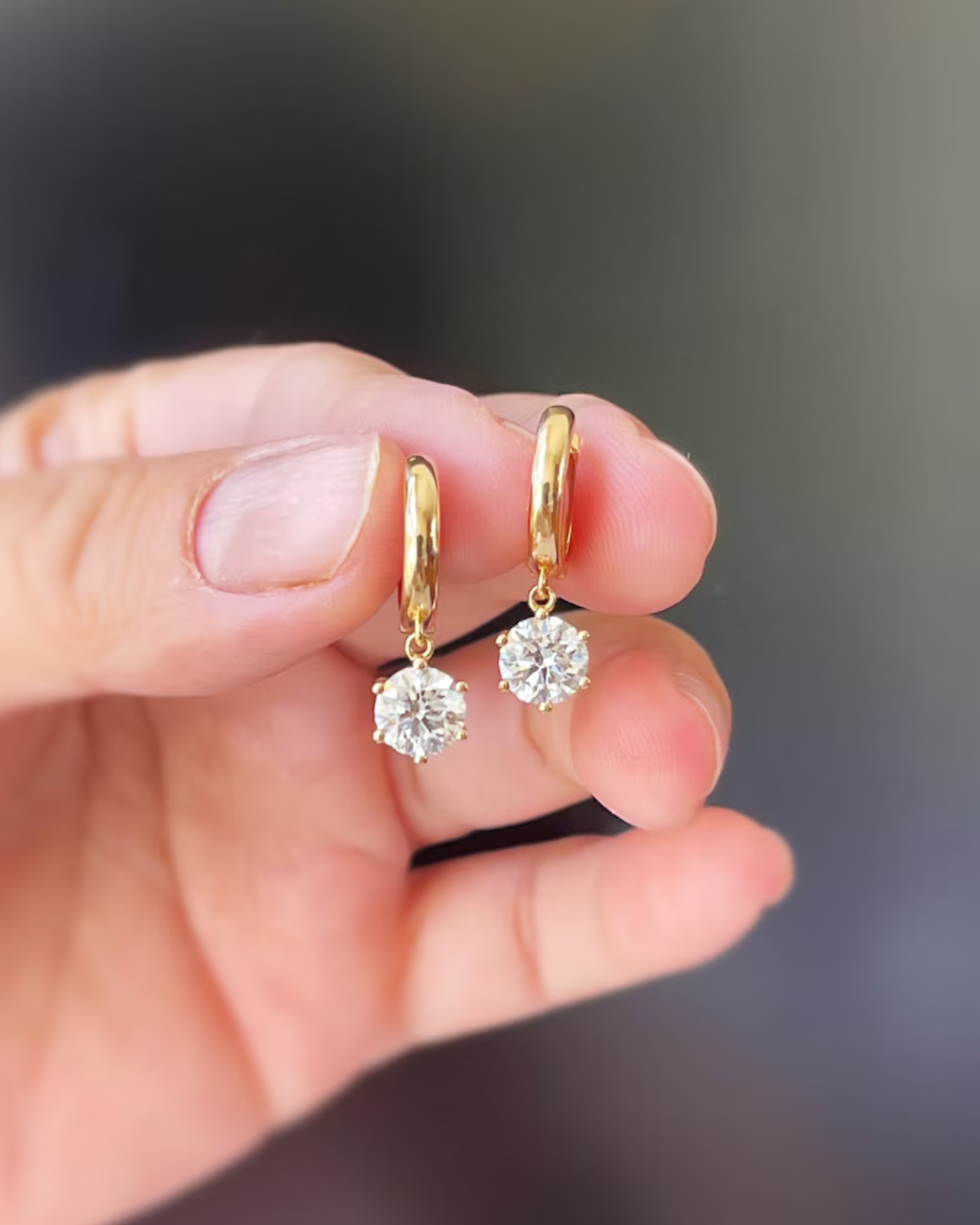 Gold Dangling earrings